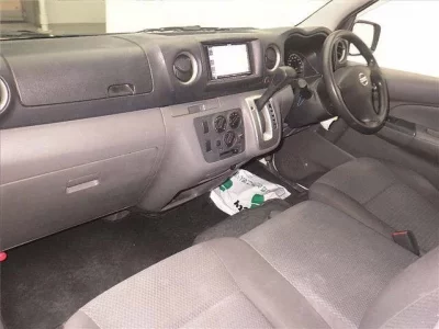 Nissan CARAVAN VAN