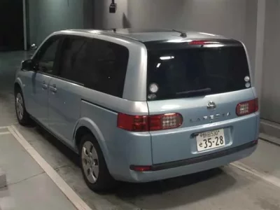 Nissan LAFESTA