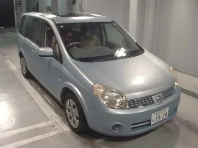 Nissan LAFESTA