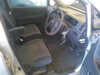 Suzuki MRWAGON