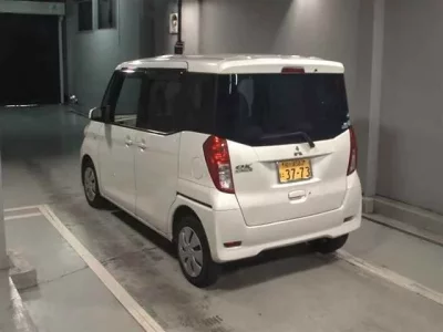 Mitsubishi EK SPACE