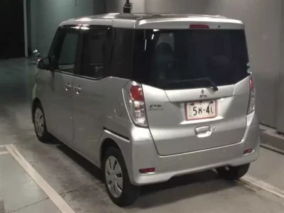 Mitsubishi EK SPACE