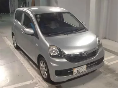 Daihatsu MIRA E S