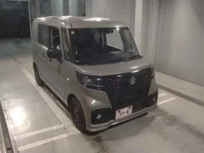 Suzuki SPACIA BASE