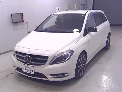 Mercedes-Benz B CLASS
