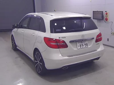 Mercedes-Benz B CLASS