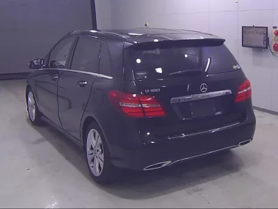 Mercedes-Benz B CLASS