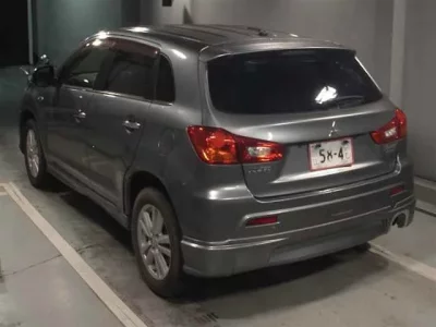 Mitsubishi RVR