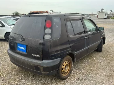 Toyota RAUM