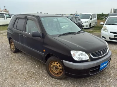 Toyota RAUM
