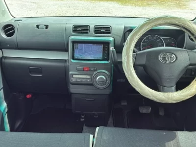 Toyota PIXIS SPACE