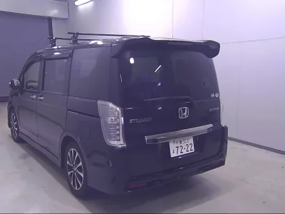 Honda STEP WAGON