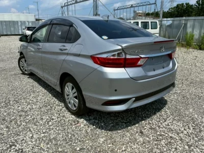 Honda GRACE