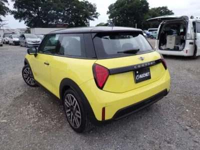 BMW MINI