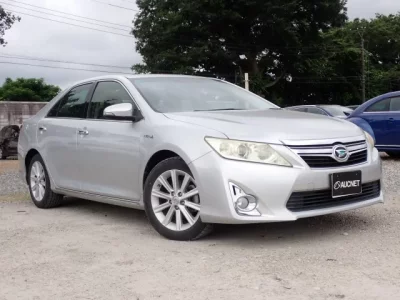 Daihatsu Altis