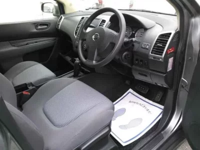 Nissan WINGROAD