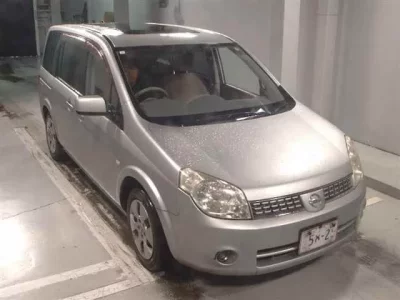 Nissan LAFESTA