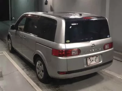 Nissan LAFESTA