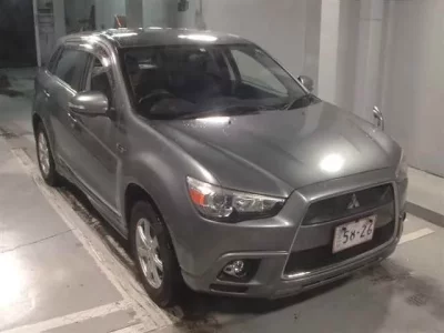Mitsubishi RVR