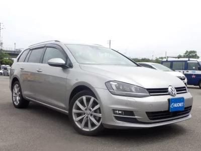 Volkswagen GOLF VARIANT