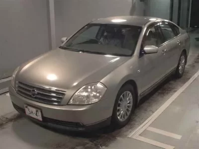 Nissan TEANA