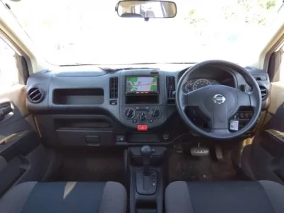 Nissan AD