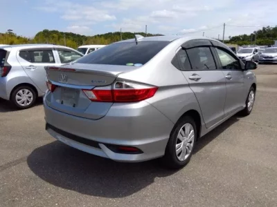 Honda GRACE
