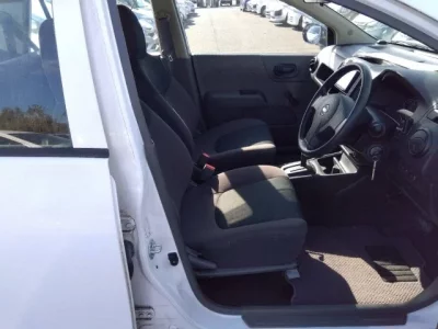 Nissan AD