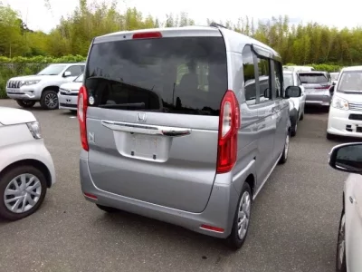 Honda N BOX