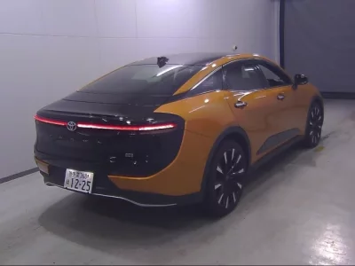 Toyota CROWN CROSSOVER