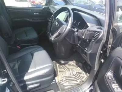 Toyota ESQUIRE