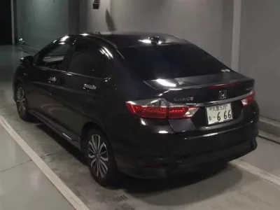 Honda GRACE