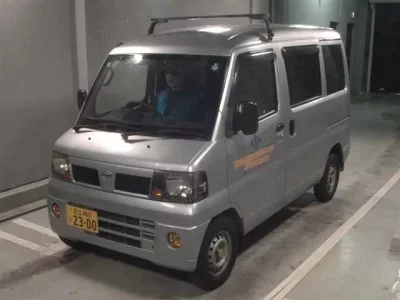 Nissan CLIPPER VAN