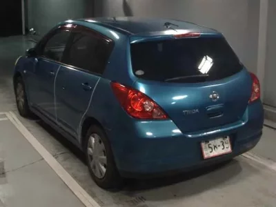 Nissan TIIDA