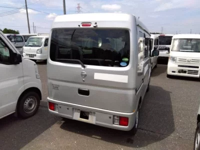 Nissan CLIPPER VAN