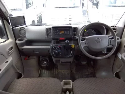 Nissan CLIPPER VAN