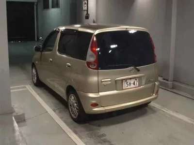 Toyota FUNCARGO