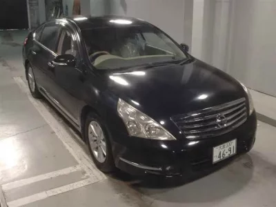 Nissan TEANA