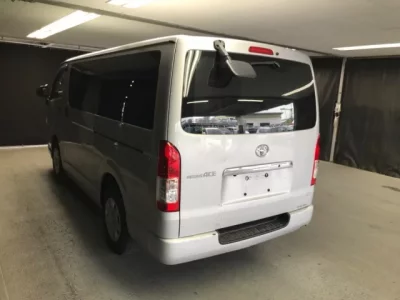 Toyota REGIUS ACE VAN