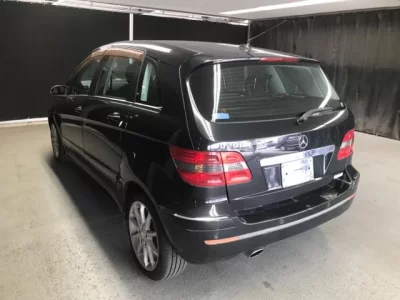 Mercedes-Benz B CLASS