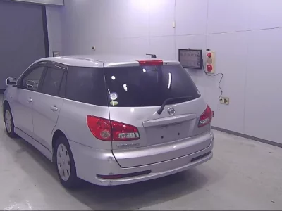 Nissan WINGROAD