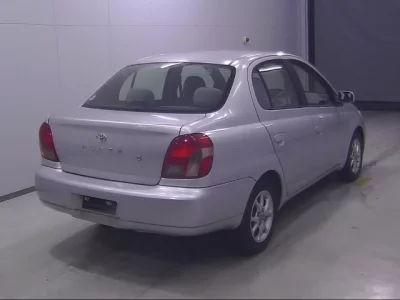 Toyota PLATZ