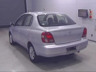 Toyota PLATZ