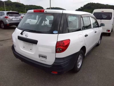 Nissan AD