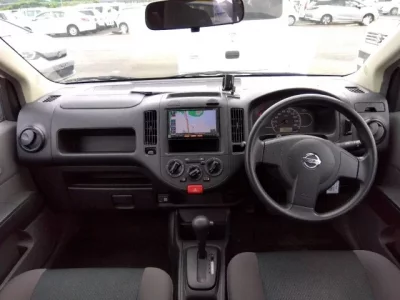 Nissan AD