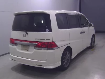 Honda STEP WAGON