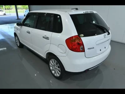 Mazda VERISA