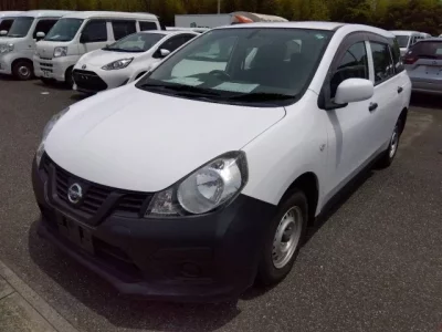Nissan AD