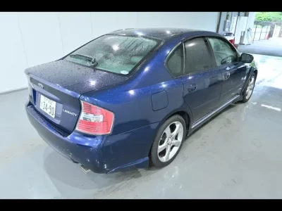 Subaru LEGACY B4