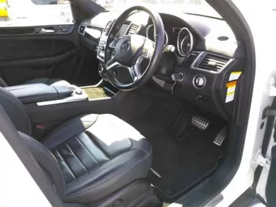 Mercedes-Benz ML CLASS